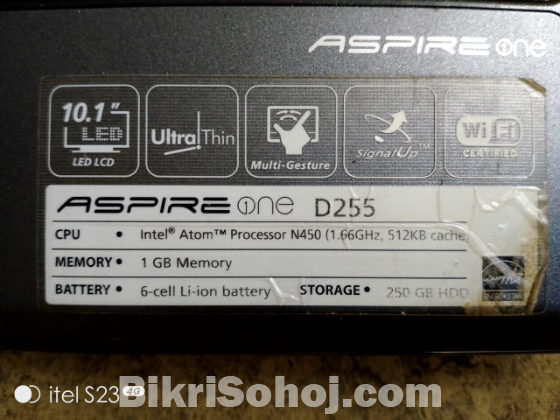 Acer Aspire One D255 Mini Notebook.